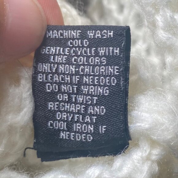 Moon & Madison Womens White Crop Cable Open Knit Sweater Cottage Fairy Layer - Picture 6 of 6